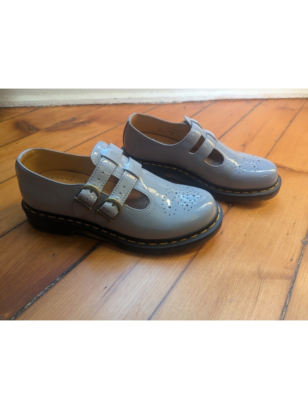 DOC MARTENS 8065 PATENT LEATHER MARY JANE SHOES IN ZINC GREY NWOB EU 39/US 8